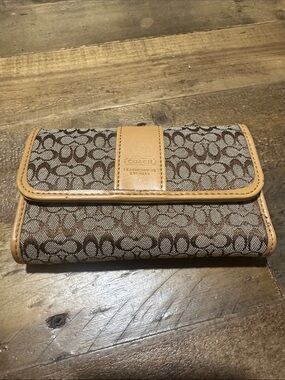 Coach Brown and Tan Signature Continental Wallet ( medium size )